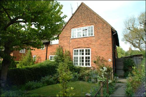 159 Falloden Way